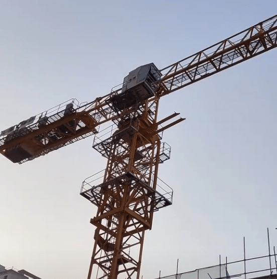 YONGMAO 7015-10 TOWER CRANE FOR SALE